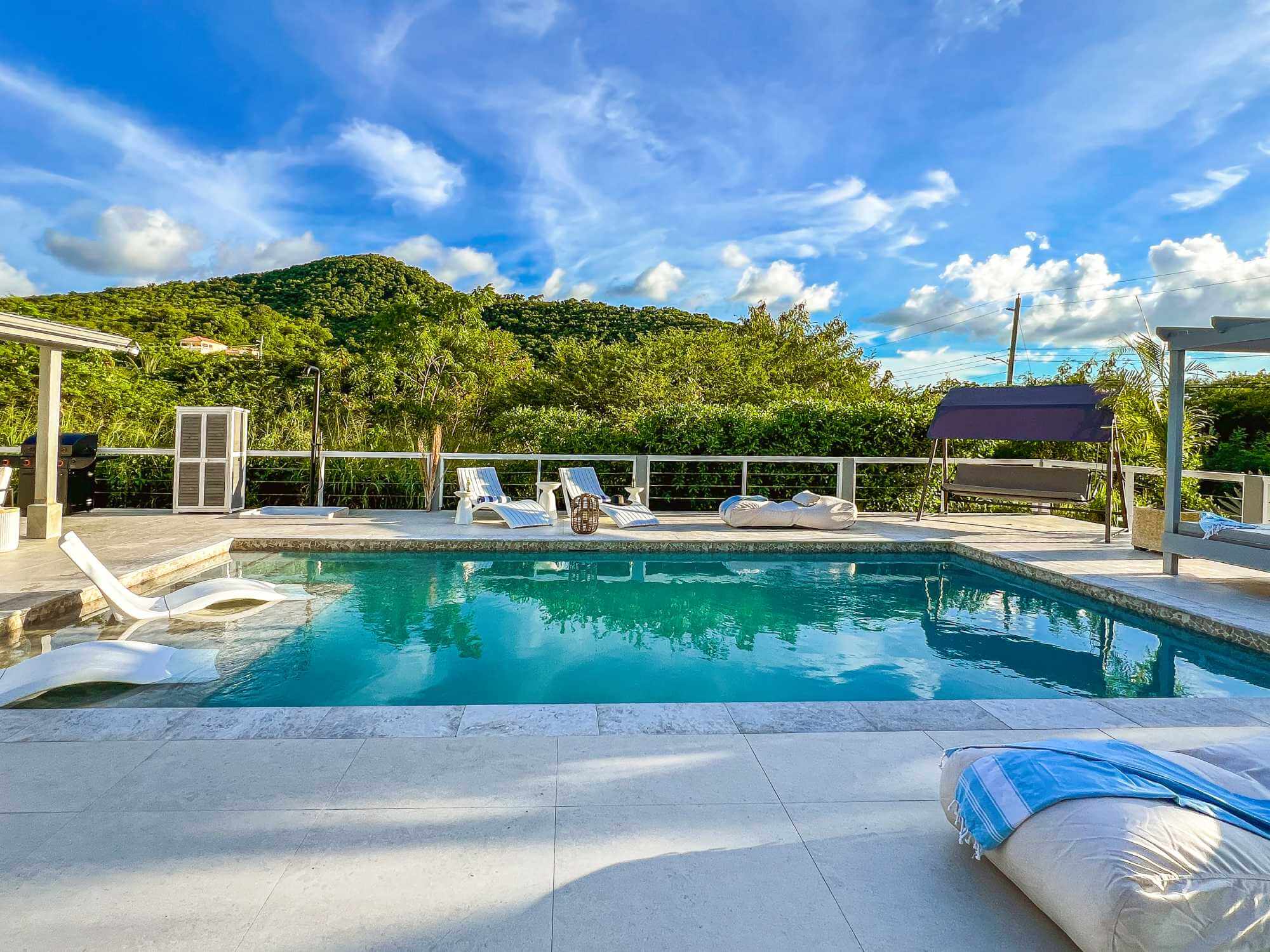 Super Dream Villas